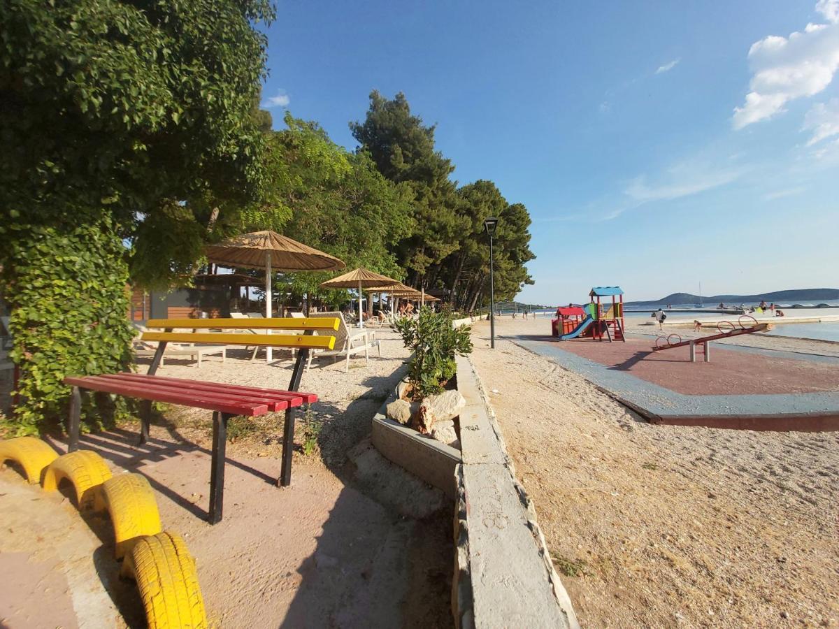 Apartman Arija-Pino Vodice Rom bilde