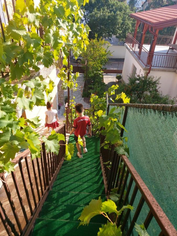 Apartman Arija-Pino Vodice Eksteriør bilde