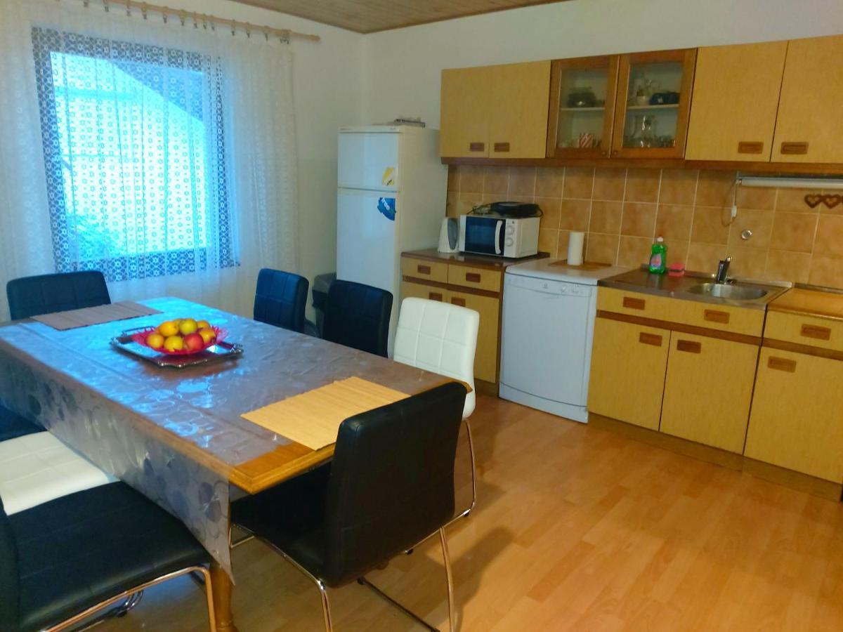 Apartman Arija-Pino Vodice Eksteriør bilde