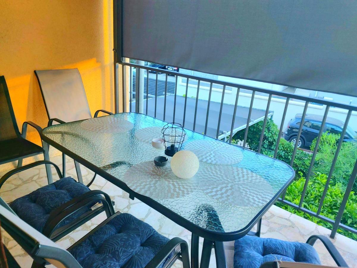 Apartman Arija-Pino Vodice Rom bilde
