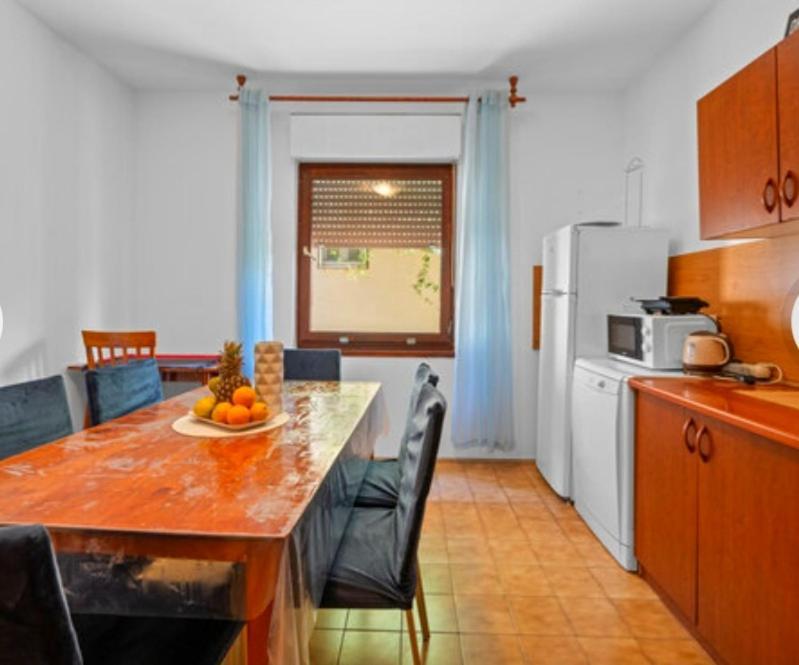 Apartman Arija-Pino Vodice Eksteriør bilde